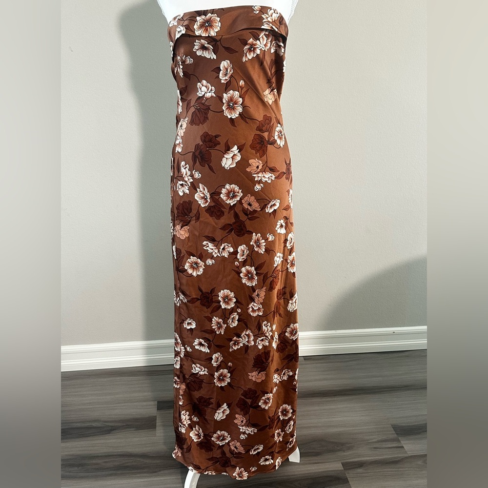 Viral Sincerely Jules Floral Brown Strapless Dress ( no scarf)